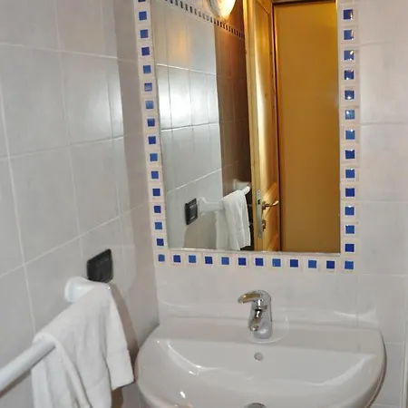 Dl'angel Hotel Villar San Costanzo